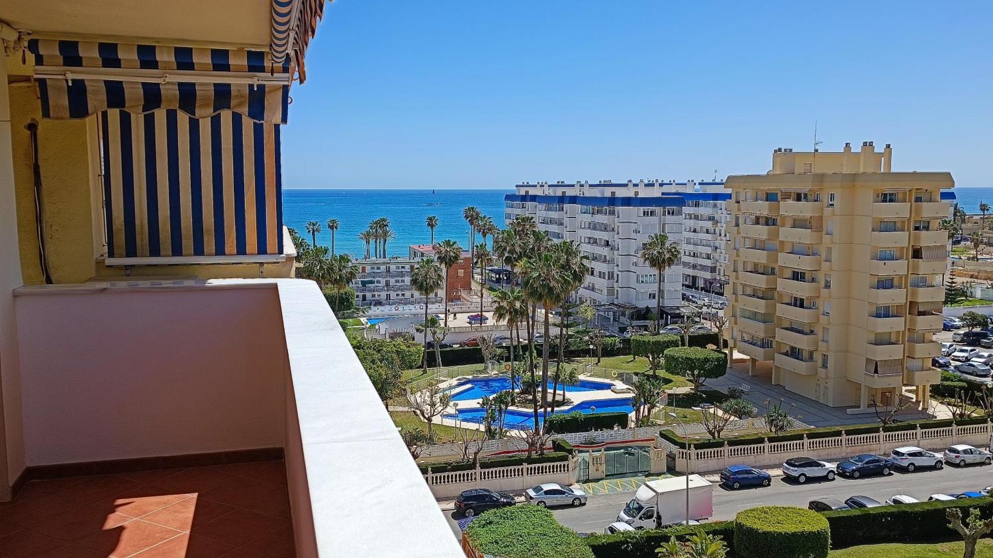 贝纳尔马德纳Andalucia Beach & Garden公寓 外观 照片