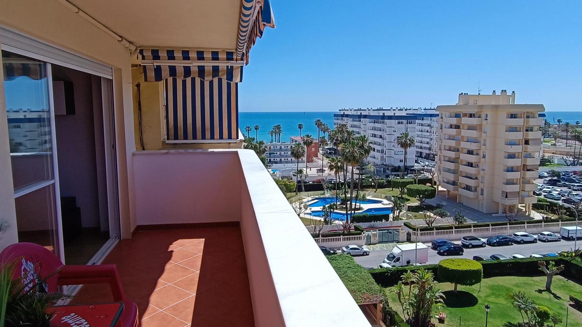 贝纳尔马德纳Andalucia Beach & Garden公寓 外观 照片